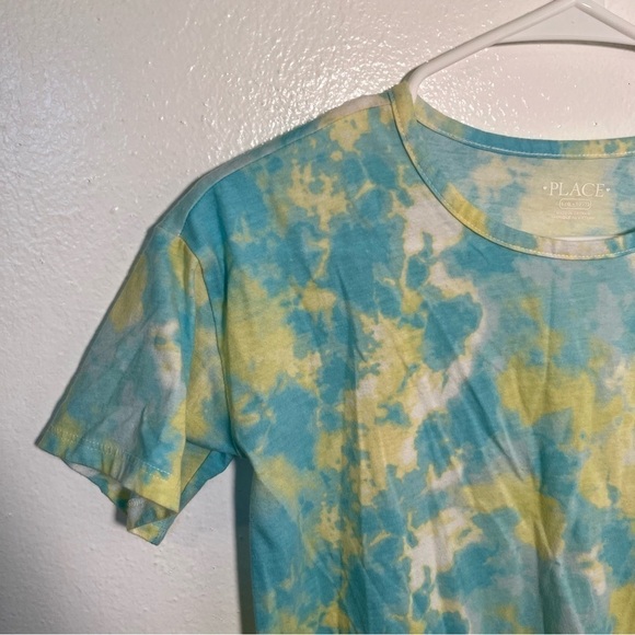 The Children’s Place T-Shirt Blue Green Tie Dye - Picture 3 of 8